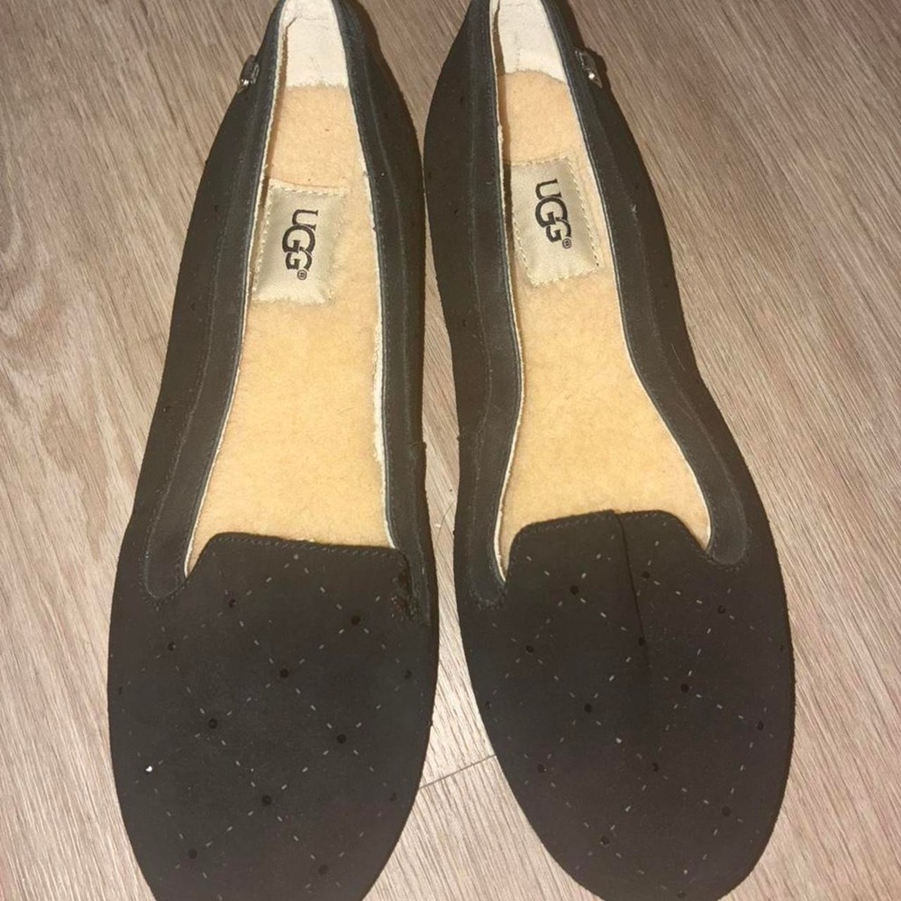Black UGG ballet flats